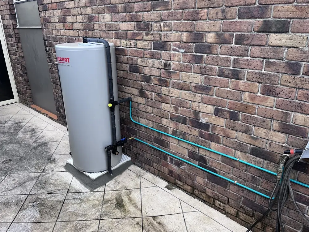 New hot water system installed by Walter & Co on the Gold Coast
